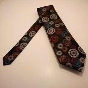 Menz GGG black and multi-color w/ pocket hanky geometric pattern polyester tie